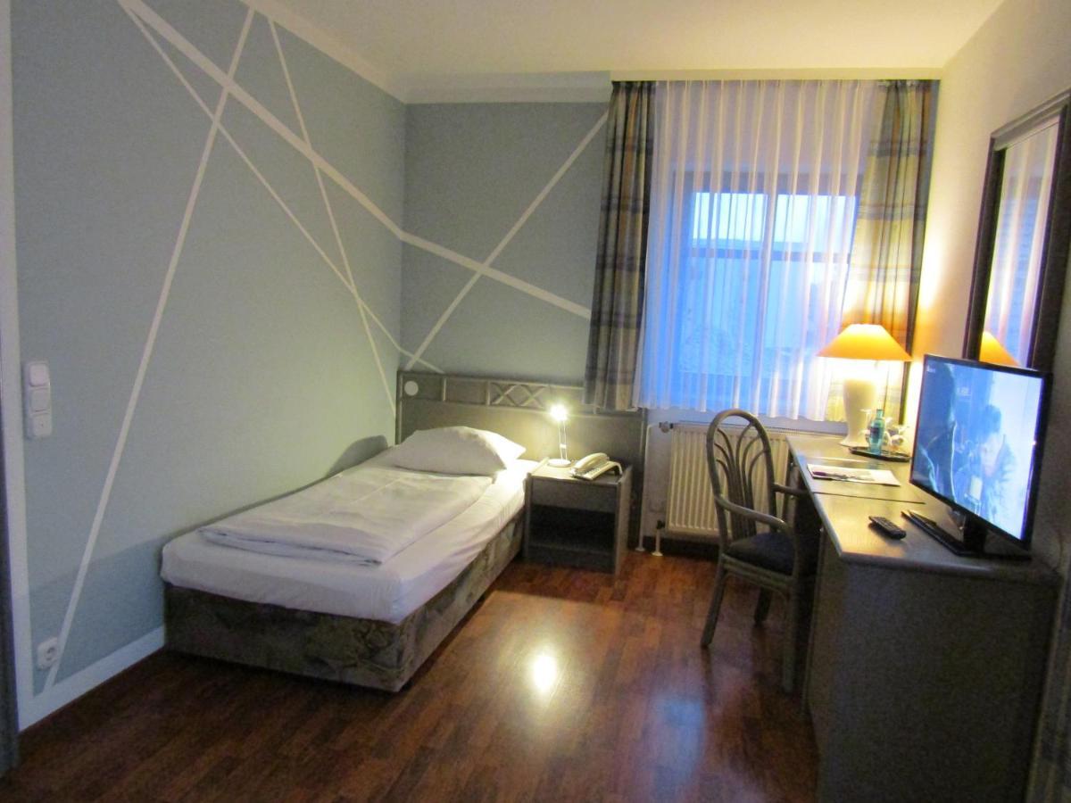 Art-Hotel Erlangen Extérieur photo